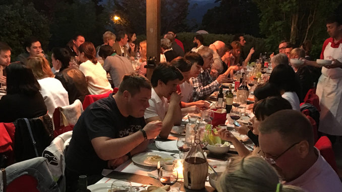 Fullsatt på Officina della Bistecca