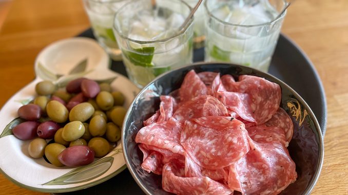 Caipirinha med tryffelsalami & oliver -perfekt fördrink