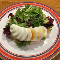 Torbjörns räkmacka ägg