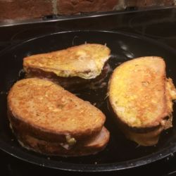 Torbjörns Croque Monsieur i pannan