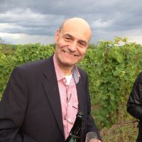 Dr Rowald Hepp
