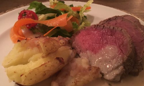 Oxfilé med krossad potatis och vermouthsås Oxfilé med krossad potatis och vermouthsås