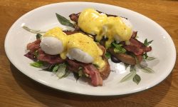 Ägg Benedict -Bruchmacka American Style
