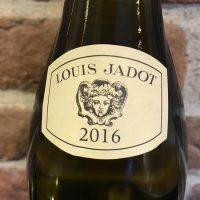 Bourgogne Blanc Couvent de Jacobins Neck Bourgogne Blanc Couvent de Jacobins Neck