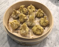 Dumplingsknyten med färdigköpt deg Dumplingsknyten med färdigköpt deg