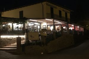 Ristoro di Lamole by night Ristoro di Lamole by night