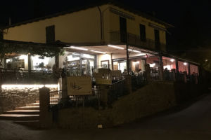 Ristoro di Lamole by night