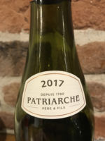 Bourgogne Chardonnay -neck